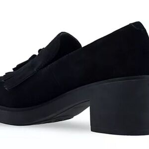 Aerosoles Like New! Never Worn! BLACK SUEDE GIBES TASSLED LOAFERS Size 9.5